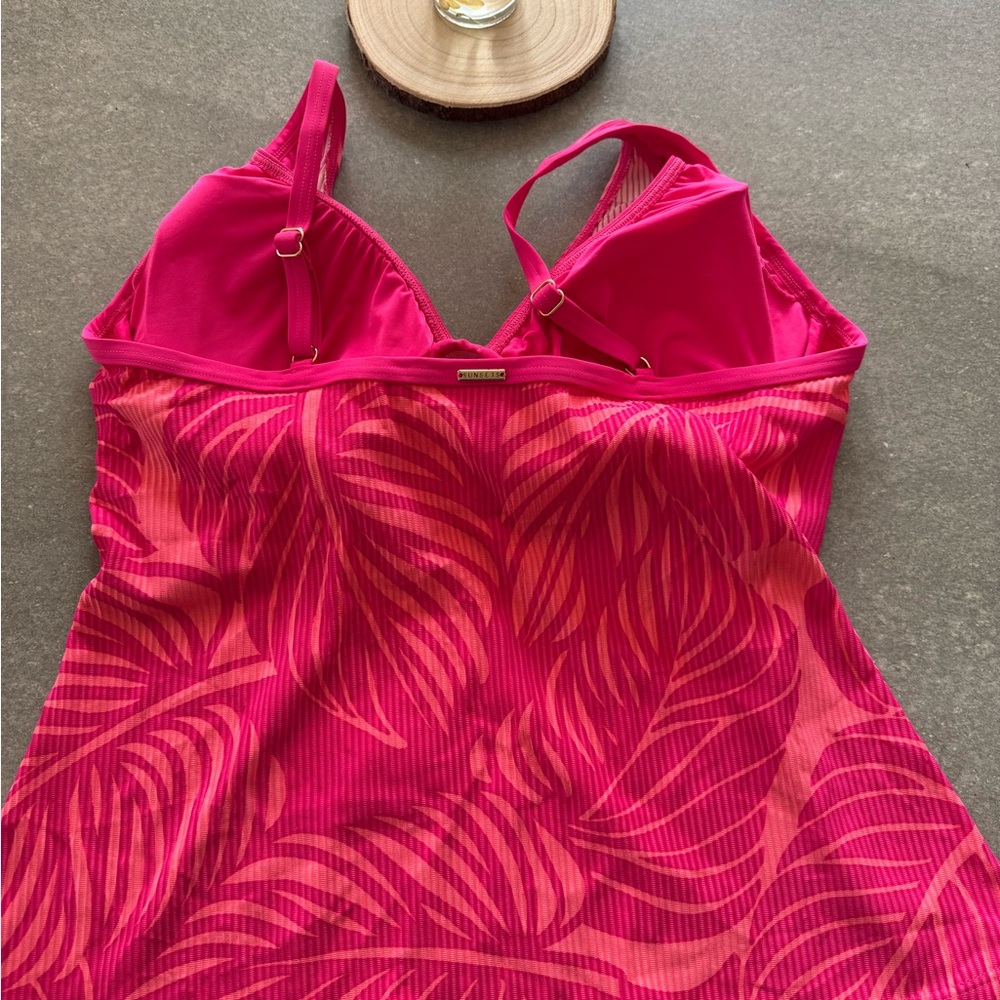 Women's Pink Tropical Print Tankini Swim Top - Picture 3 of 5